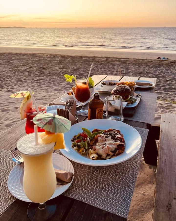 Sailors Beach Fiji Nadi Exterior photo